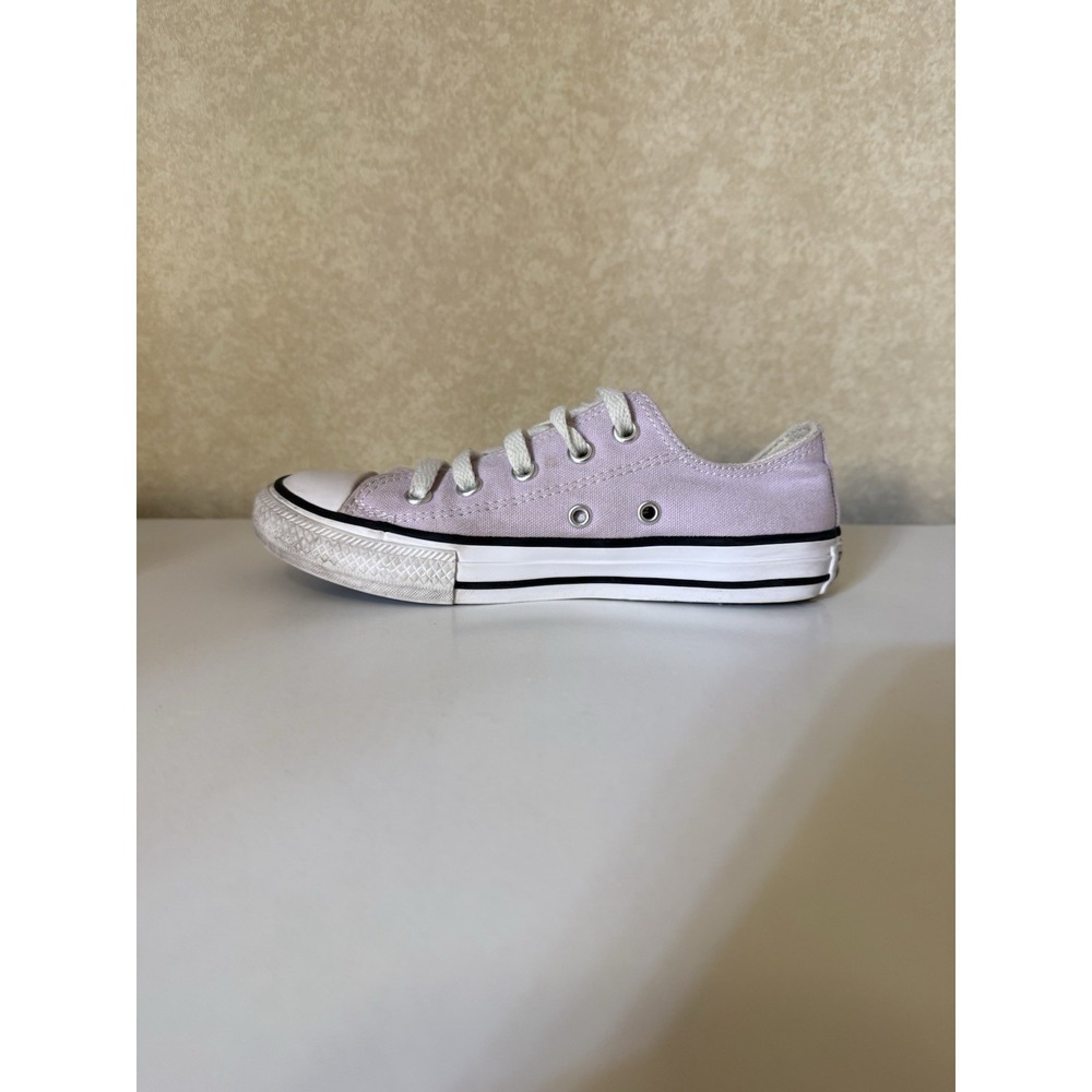 Converse Chuck Taylor All Star Low Top Youth Size 13 Lilac Canvas Sneakers - Picture 9 of 12